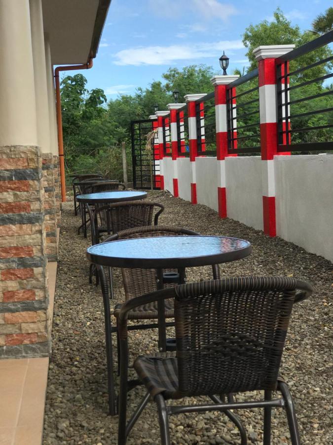 Anchorage Inn Moalboal Εξωτερικό φωτογραφία